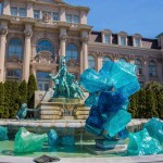 NYBG_CHIHULY_12-Blue_Polyvitro_Crystals_2017 22